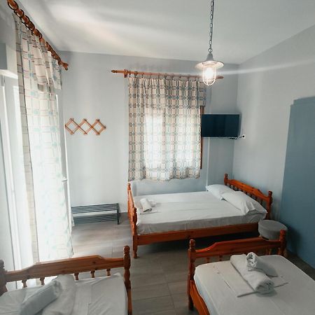 Deluxe Seaside Apartment Konstantinidis 네아 포티데아 외부 사진