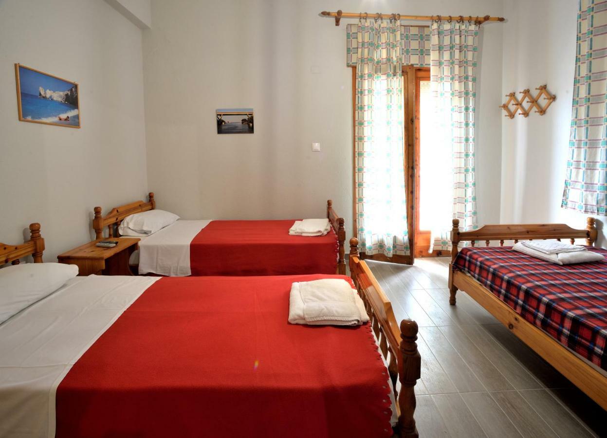 Deluxe Seaside Apartment Konstantinidis 네아 포티데아 외부 사진