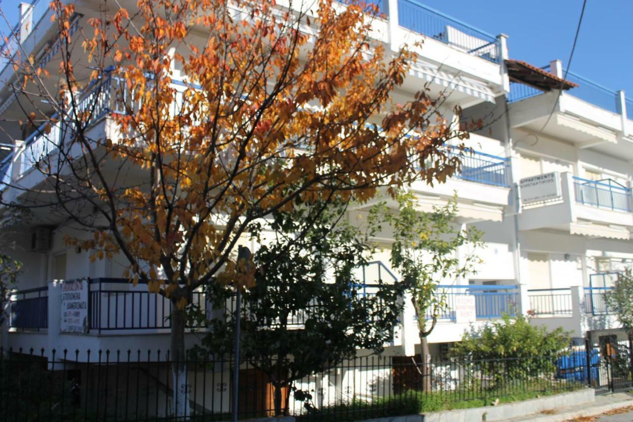 Deluxe Seaside Apartment Konstantinidis 네아 포티데아 외부 사진